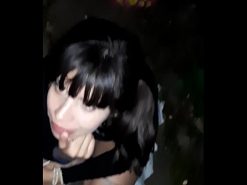 ❤️ Fit-triq pene minfuħ bi skambju għal kandju Porn magħmul fid-dar lilna